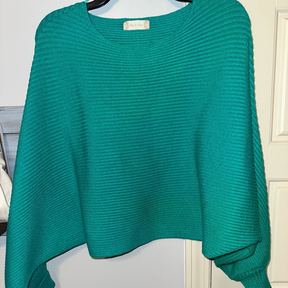 Altar'd State Edgy Kelly Green Cropped Sweater
